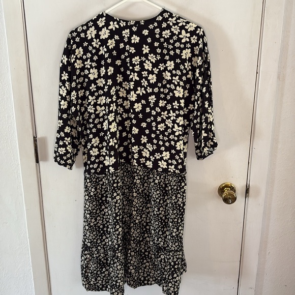 Maurice's black ivory floral print open front duster ruffle jacket Size Small - Picture 10 of 10